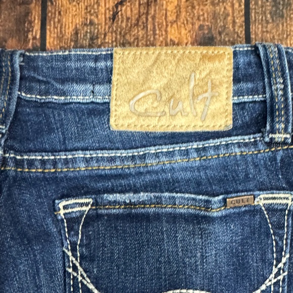 CULT OF INDIVIDUALITY Bohemi Boot Cut Jean in Dark Wash 27 - Picture 4 of 8